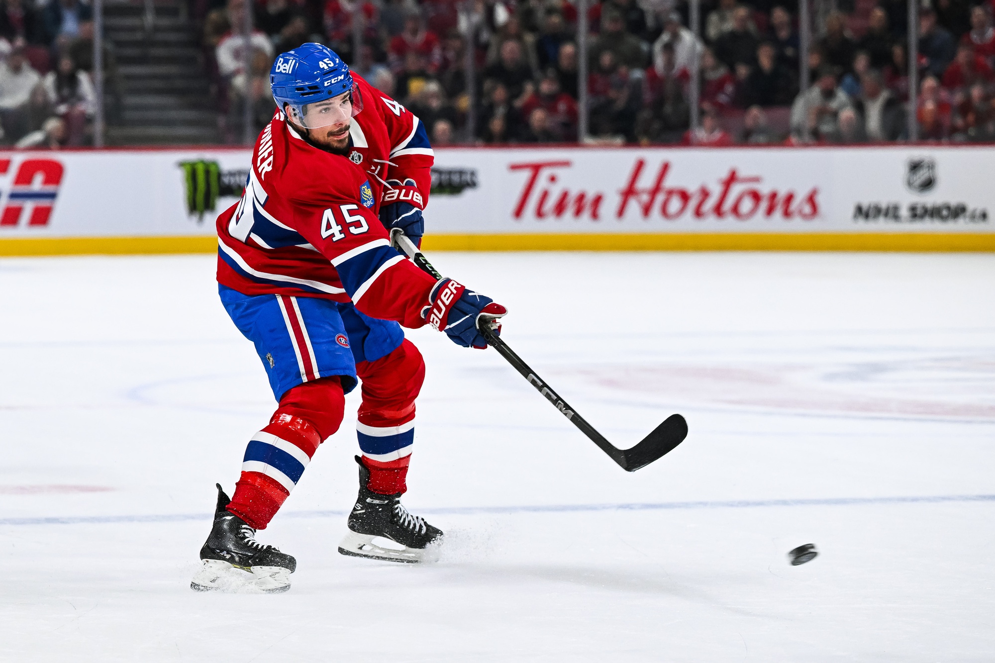 Alexandre Carrier en action sur la glace