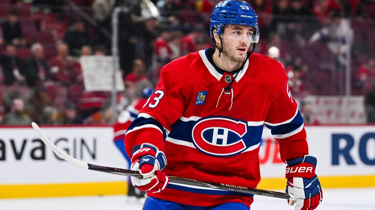 Noah Dobson avec le Canadien