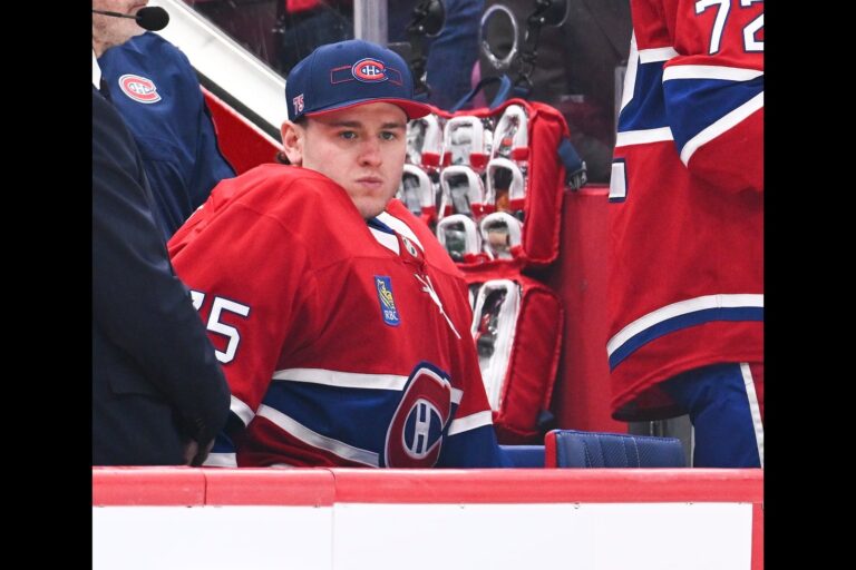 Avec le rappel de Jacob Fowler, c&rsquo;est le retour des trois gardiens