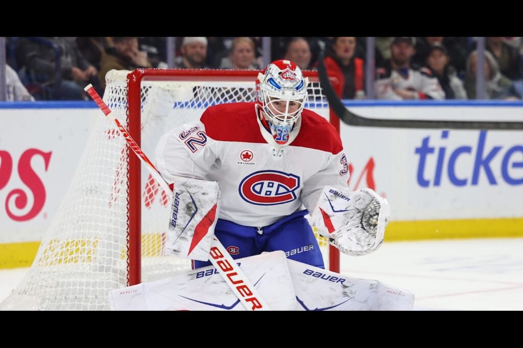 Jacob Fowler, gardien des Canadiens, devant son filet