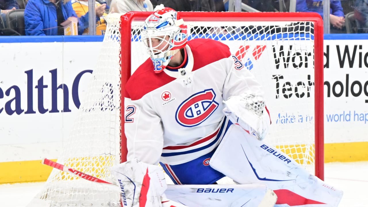 Jacob Fowler devant son filet avec le Canadien