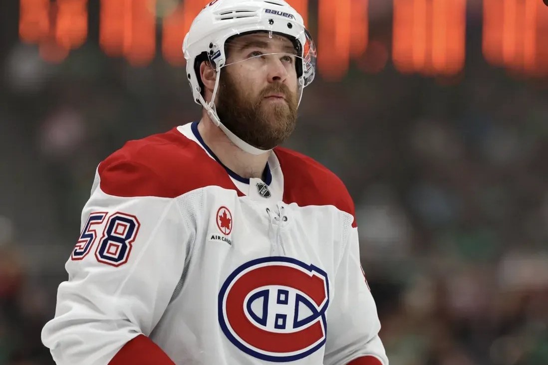 David Savard avec le chandail blanc du Canadien