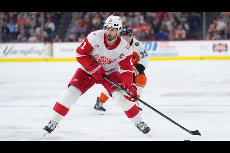 Dylan Larkin : Seravalli croit que le CH offrirait encore plus que pour Marchenko
