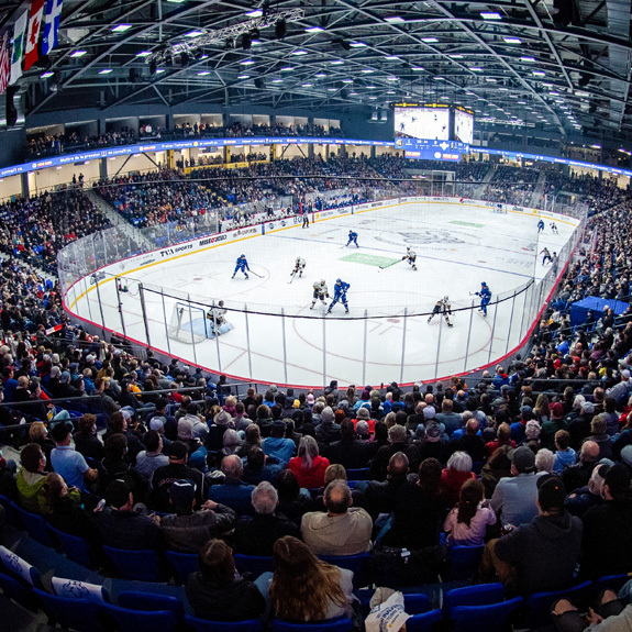 Le Colisée Vidéotron de Trois-Rivières pendant un match des Lions