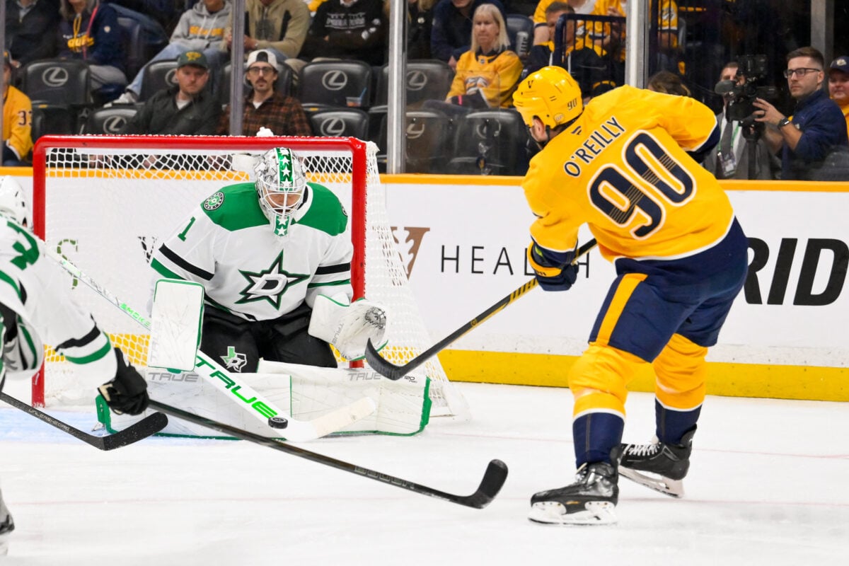 Ryan O'Reilly des Predators de Nashville tire contre les Stars de Dallas