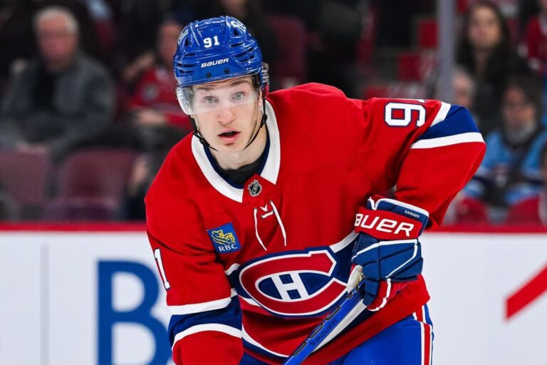 Sans Nick Suzuki, les quatre centres du Canadien se lèvent, selon Eric Engels