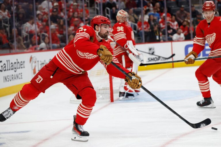 Dossier Larkin : ce sont les Red Wings qu&rsquo;il faut blâmer, plaident Jeff Marek et Tyler Yaremchuk