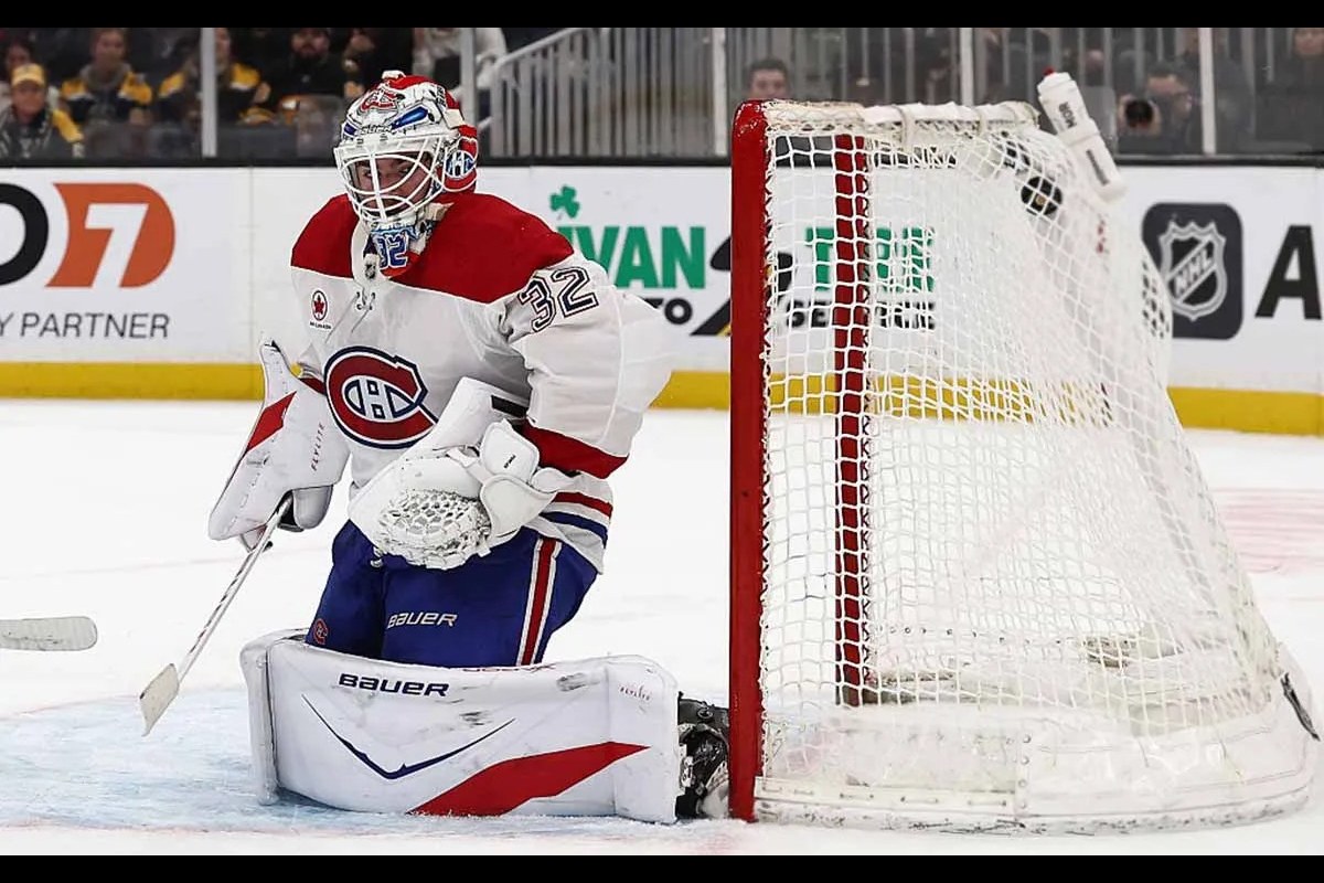 Jacob Fowler devant son filet en chandail blanc du Canadien